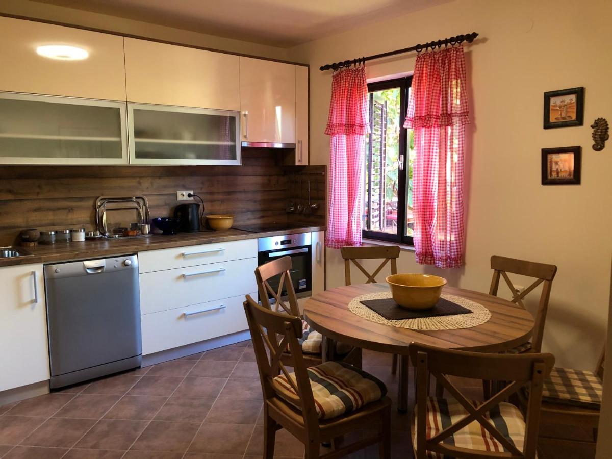 Holiday Home Andreja Malinska Bagian luar foto